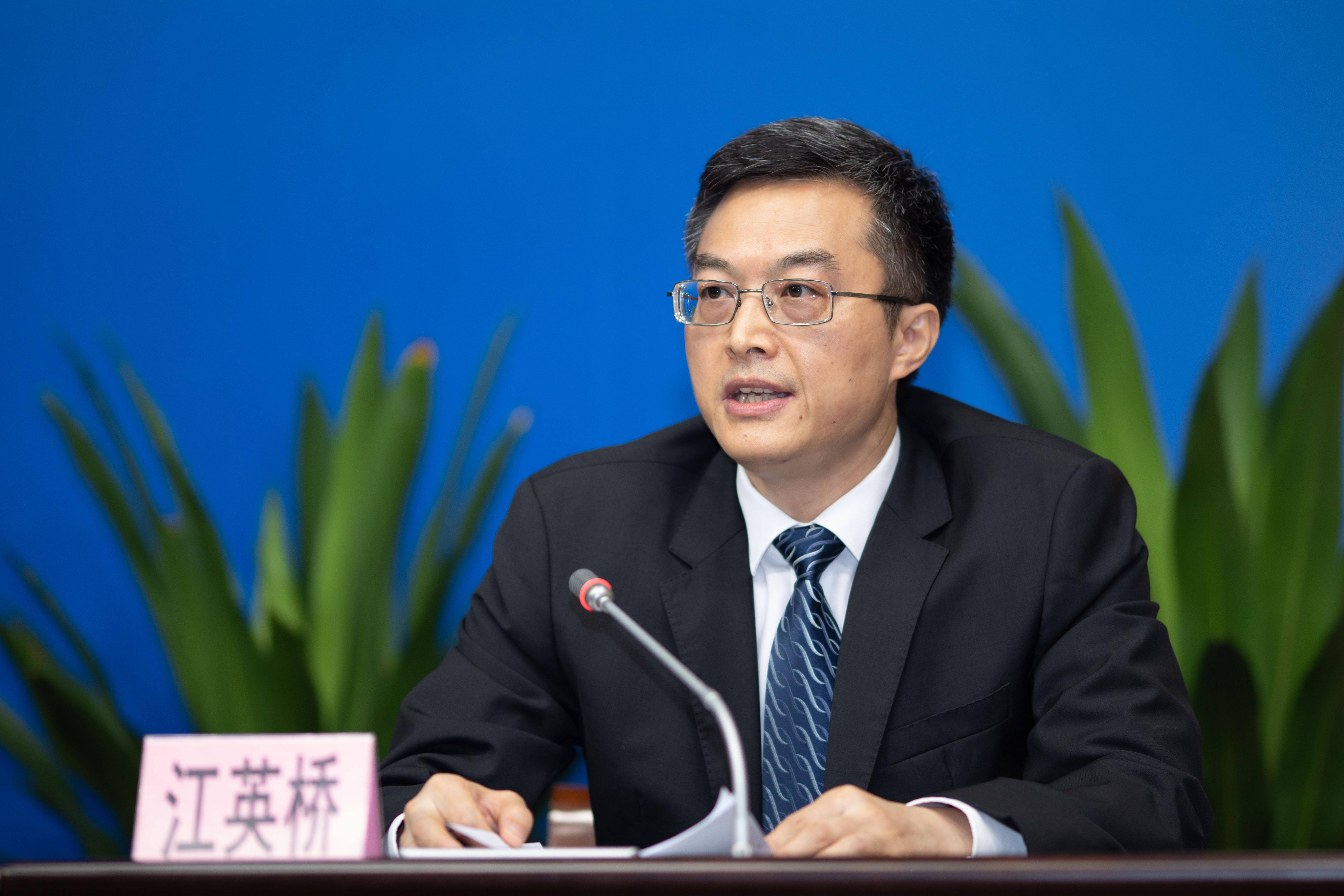 上海广州24小时套医保卡(广州哪里可以套社保卡)